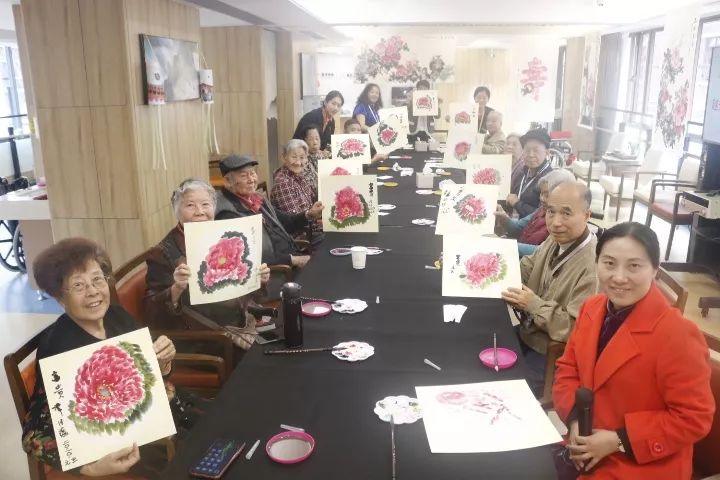 越秀养老 | “绣花功夫+工匠精神”— 打造养老新名片 越秀养老 | “绣花功夫+工匠精神”— 打造养老新名片